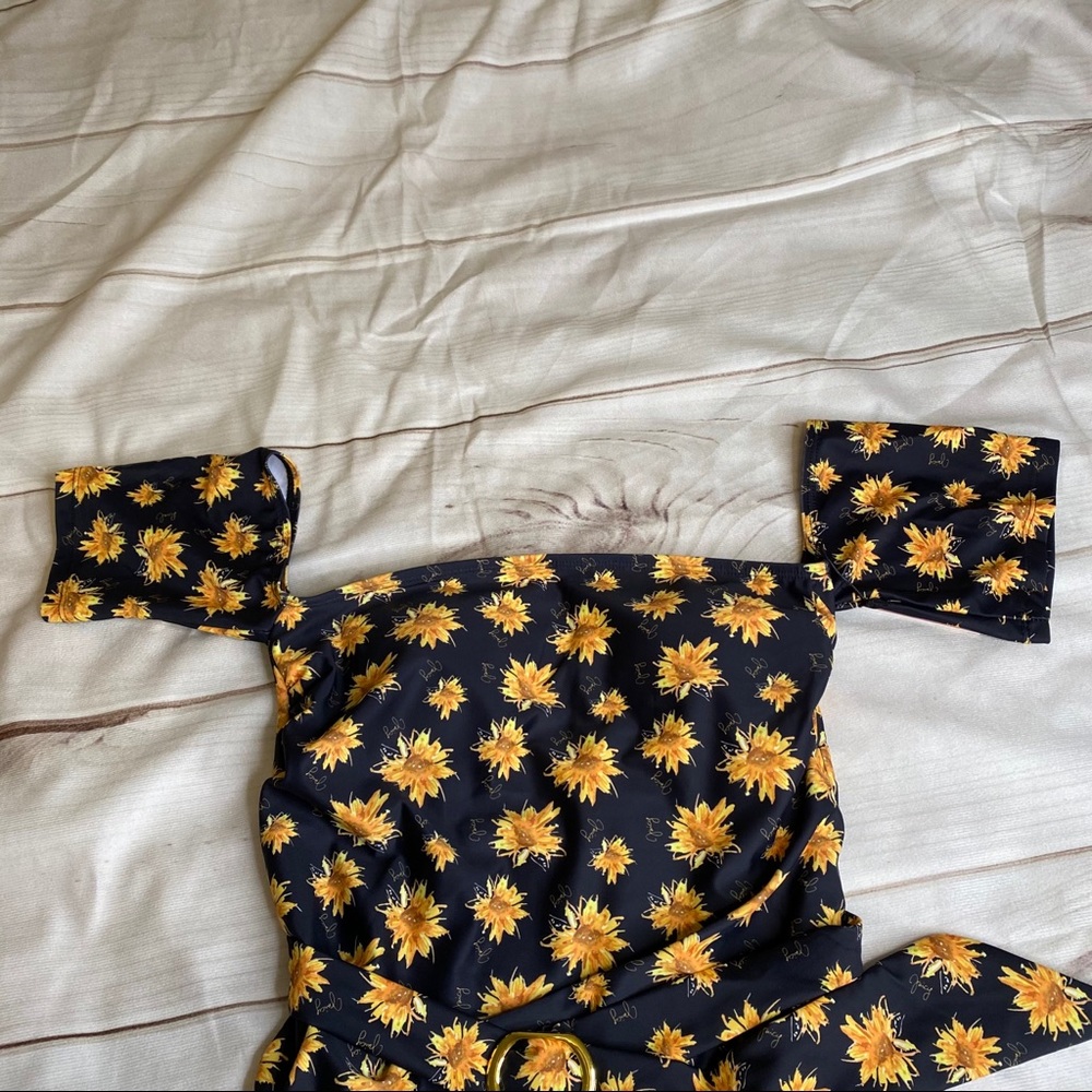 Juicy Couture Size large Black Off-The Shoulder Floral Belted One-Piece - Picture 6 of 11